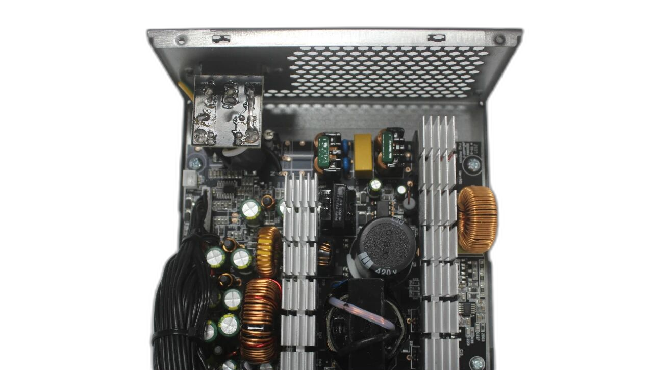 F42 Active PFC Dual-PCB Series Detail View 1